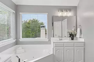 8601 Wadkins Ct, McKinney, TX 75072 - Photo 16