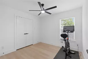 404 N Moore St, Dallas, TX 75203 - Photo 14