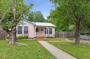 1424 Knight St, Denton, TX 76205 - Photo 2