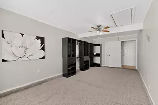 2725 Wesleyan Dr, Irving, TX 75062 - Photo 10