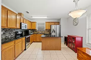 225 Cobblestone Cir, Red Oak, TX 75154 - Photo 14