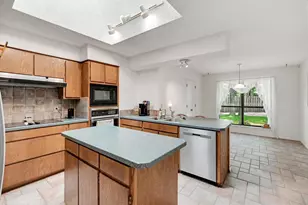 2401 Oak Shadow Ct, Arlington, TX 76017 - Photo 22
