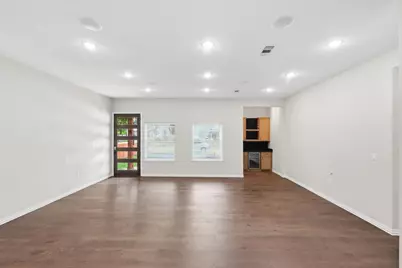 2514 Carpenter Avenue, Dallas, TX 75215 - Photo 6