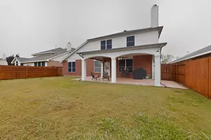317 E Clover Park Dr, Fort Worth, TX 76140 - Photo 30