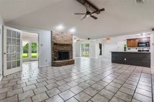 3470 Oak Tree Ln, Midlothian, TX 76065 - Photo 2