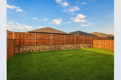 721 Wilmott Terrace, Fort Worth, TX 76247 - Photo 18