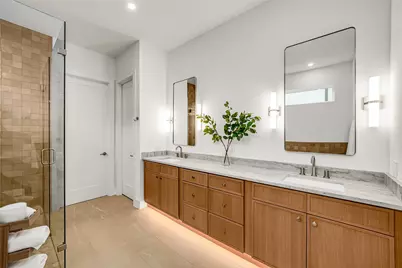 2410 N Prairie Avenue, Dallas, TX 75204 - Photo 16