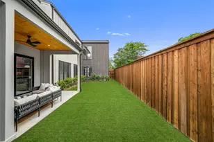 2410 N Prairie Ave, Dallas, TX 75204 - Photo 32