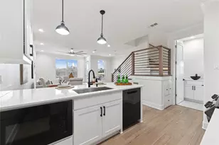 3230 Elihu St, Dallas, TX 75210 - Photo 2
