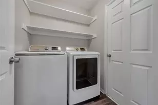 9597 Fairmont Dr, Frisco, TX 75035 - Photo 10