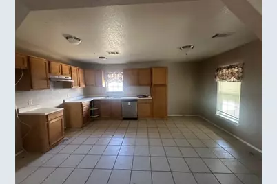 530 Richardson Street, Jacksboro, TX 76458 - Photo 8