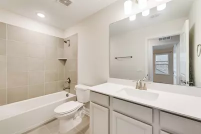 714 Creekwater Lane, Garland, TX 75043 - Photo 16