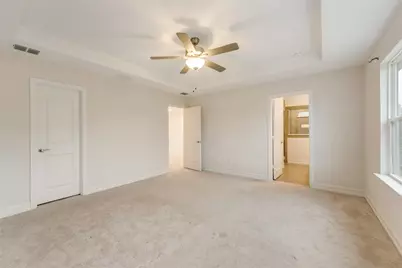 714 Creekwater Lane, Garland, TX 75043 - Photo 14