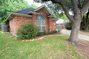 3125 Watercress Cir, Arlington, TX 76012 - Photo 4