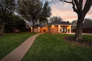 1032 Pebble Beach Dr, Mansfield, TX 76063 - Photo 4