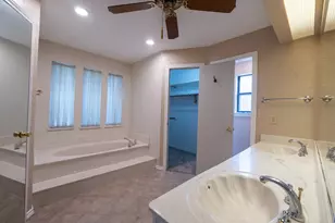 2505 Copper Creek Ln, Carrollton, TX 75006 - Photo 24