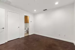 1016 Liberty St, Dallas, TX 75204 - Photo 8