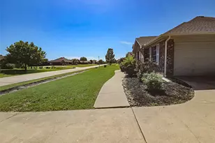 300 Northstar Dr, Royse City, TX 75189 - Photo 4