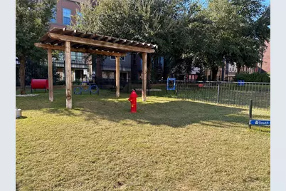 1001 Belleview Street #307, Dallas, TX 75215 - Photo 40