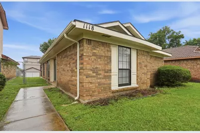 1118 Sandalwood Lane, DeSoto, TX 75115 - Photo 4