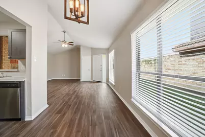 1118 Sandalwood Lane, DeSoto, TX 75115 - Photo 8