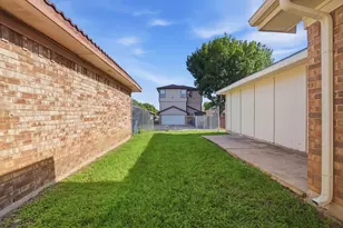 1118 Sandalwood Ln, DeSoto, TX 75115 - Photo 38