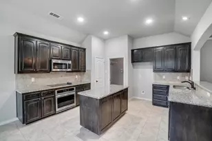 4101 Rocky Bend Ct, Corinth, TX 76208 - Photo 12