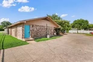 1122 N Center Street N, Arlington, TX 76011 - Photo 30