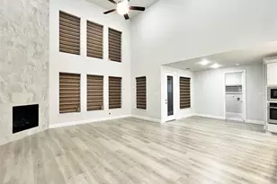 2124 Esher Dr, Little Elm, TX 75068 - Photo 10