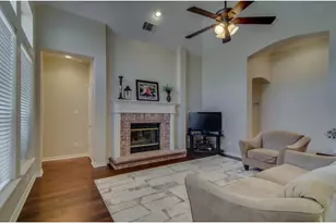 10310 Mallory Dr, Frisco, TX 75035 - Photo 8