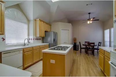10310 Mallory Drive, Frisco, TX 75035 - Photo 12
