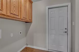3408 Mariana Ct, Granbury, TX 76048 - Photo 10