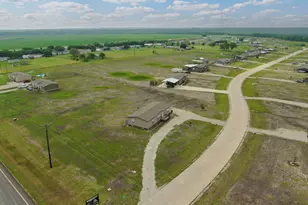 121 Geronimo St, Ferris, TX 75125 - Photo 4