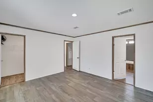 121 Geronimo St, Ferris, TX 75125 - Photo 16