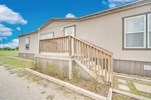 121 Geronimo St, Ferris, TX 75125 - Photo 34