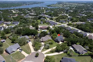 2513 Christine Dr, Granbury, TX 76048 - Photo 36