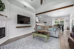 2513 Christine Dr, Granbury, TX 76048 - Photo 6
