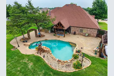 1561 Saint Andrews Drive, Red Oak, TX 75154 - Photo 1