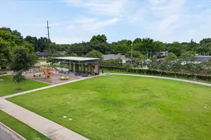 105 S Weatherred Dr, Richardson, TX 75080 - Photo 34