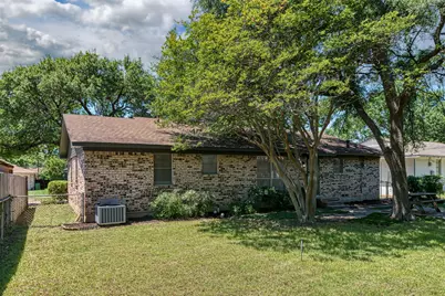 2530 Robin Lane, Garland, TX 75041 - Photo 34