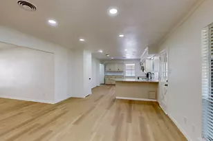 2530 Robin Ln, Garland, TX 75041 - Photo 12