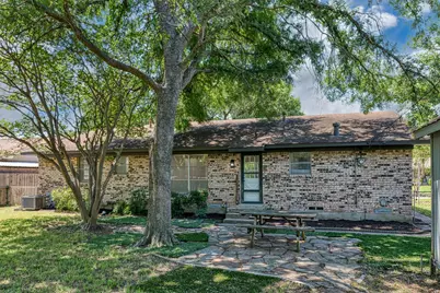 2530 Robin Lane, Garland, TX 75041 - Photo 32