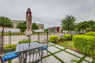 7129 Laurel Ridge, Dallas, TX 75231 - Photo 26