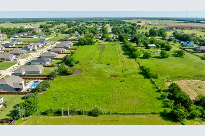 305 Swaha Drive, Tioga, TX 76271 - Photo 6