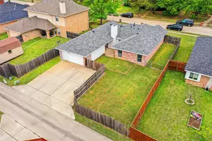 2516 Buck Dr, Mesquite, TX 75181 - Photo 2