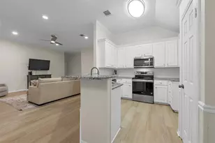 209 W Karnes Dr, Waco, TX 76706 - Photo 8