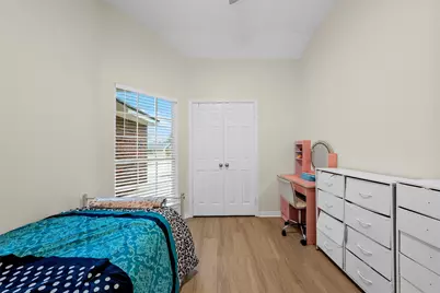 209 W Karnes Drive, Waco, TX 76706 - Photo 18