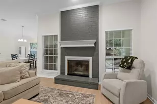 209 W Karnes Dr, Waco, TX 76706 - Photo 4