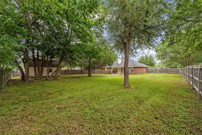 209 W Karnes Drive, Waco, TX 76706 - Photo 26