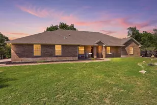 6600 Silver Oak Ln, Fort Worth, TX 76135 - Photo 38